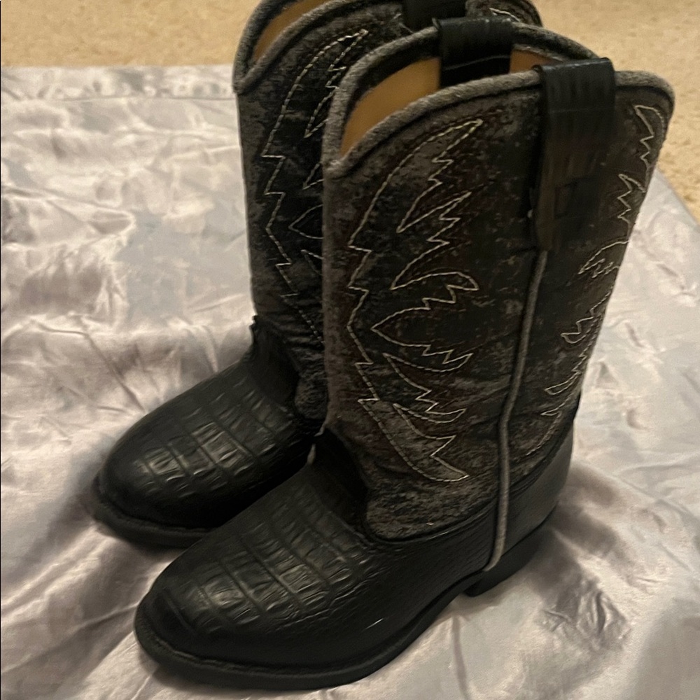 Smart Fit Black and Gray Men's Boots